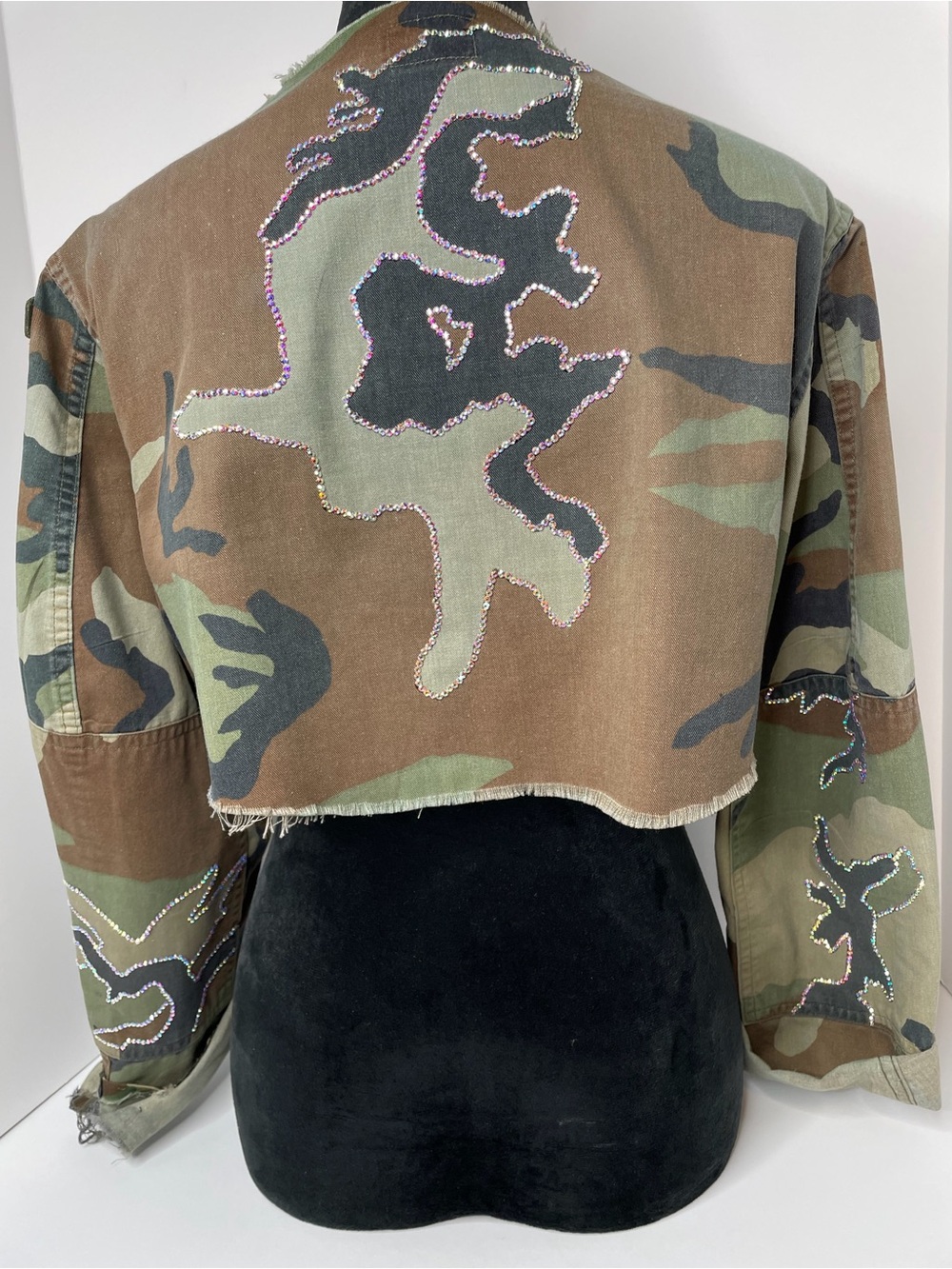 Custom Rhinestone cropped Camo - Picture 6 of 10